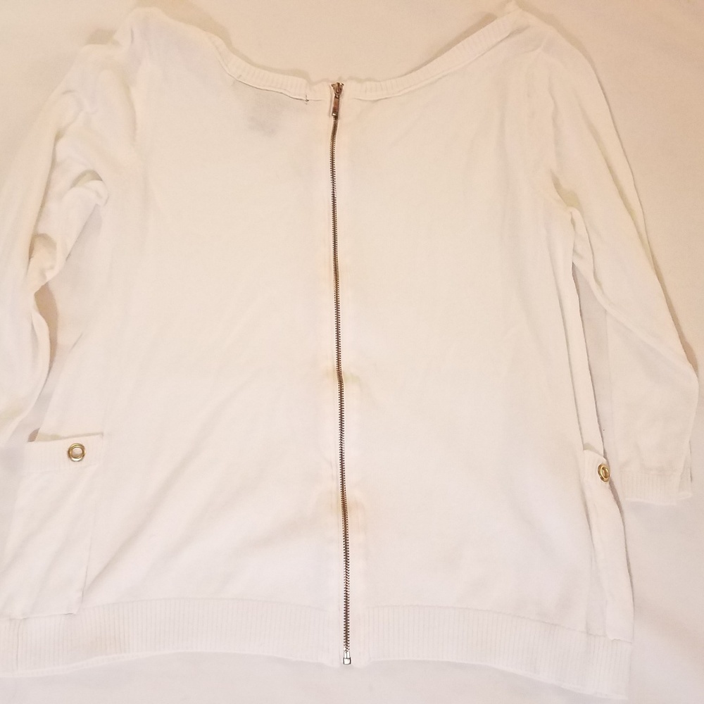 3/4 sleeve top - Picture 2 of 2